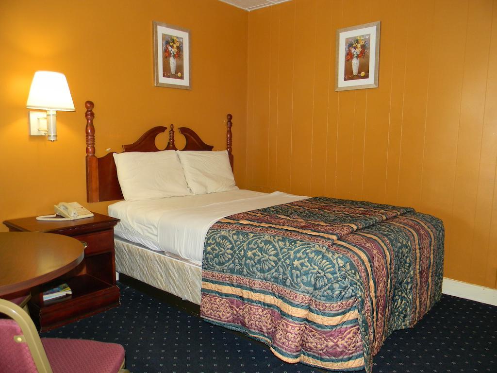 Fairfax Motel Roanoke Rapids Phòng bức ảnh